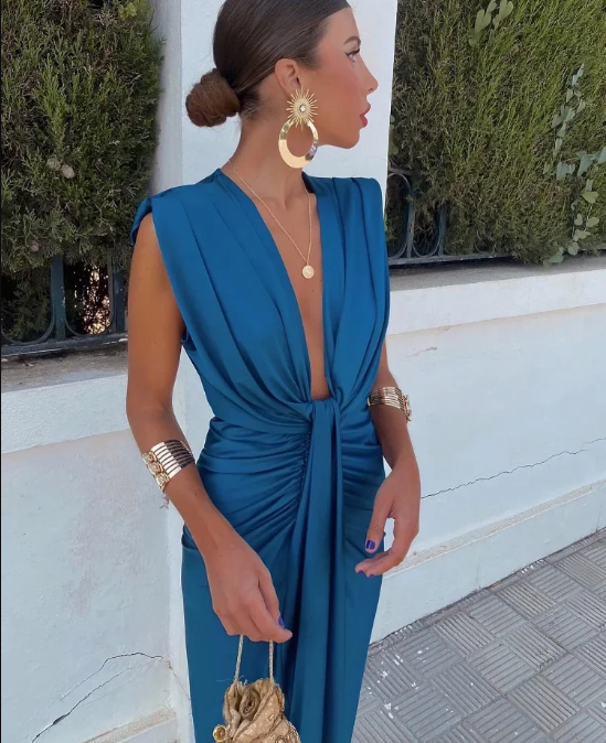 Anna - Sukienka Maxi z Eleganckim Plisowaniem