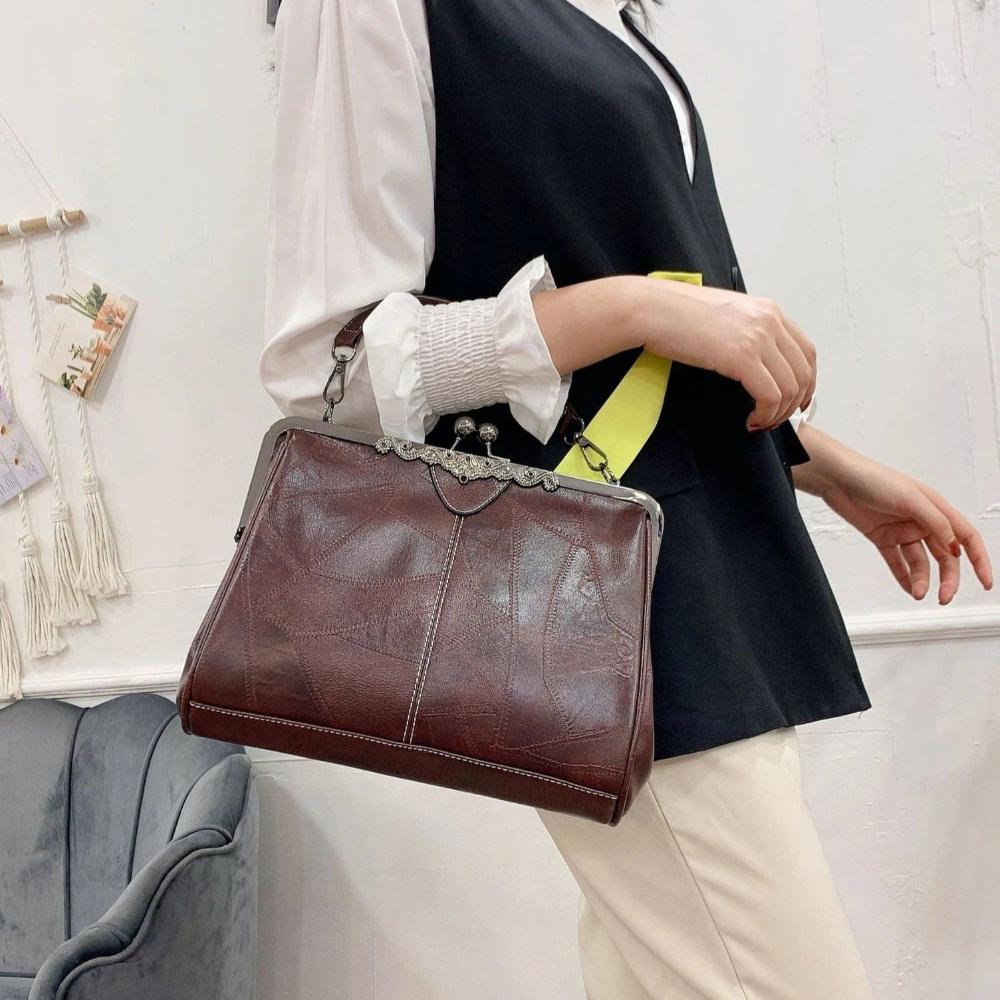 Mila - Torebka w stylu vintage zapinana na klapę